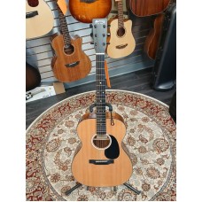 Martin 000-12E