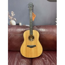 PREOWNED Taylor 717e Gold label