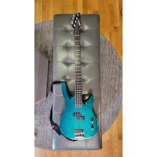 Pre-Owned Washburn XS-2 Axxess Bass