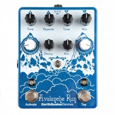 Earthquaker Devices Avalanche Run - Stereo Delay & Reverb